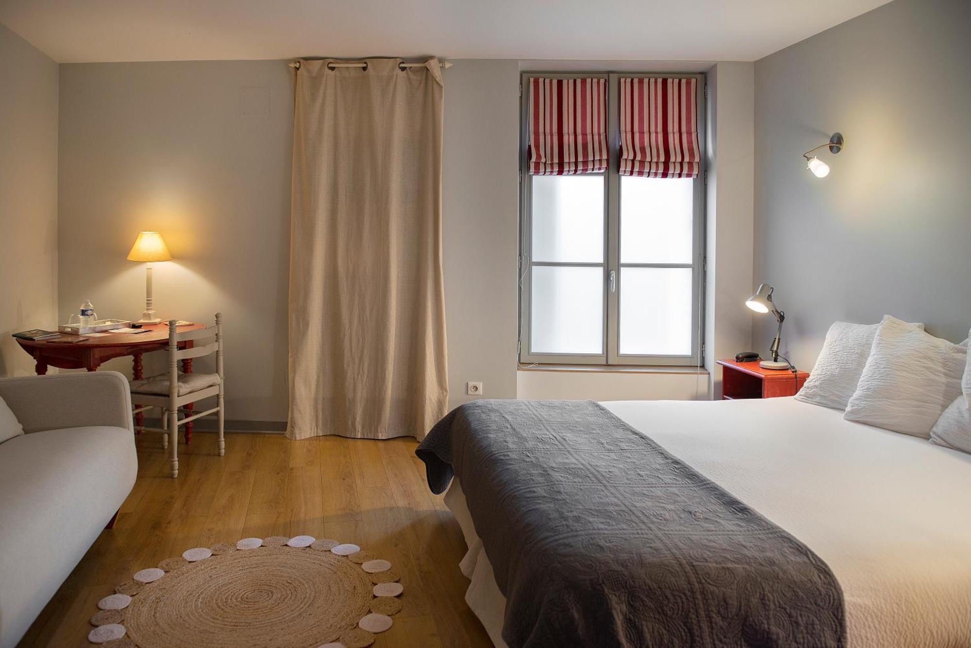 Logis Hotel Restaurant Relais De La Mothe Yzeures-sur-Creuse Eksteriør bilde