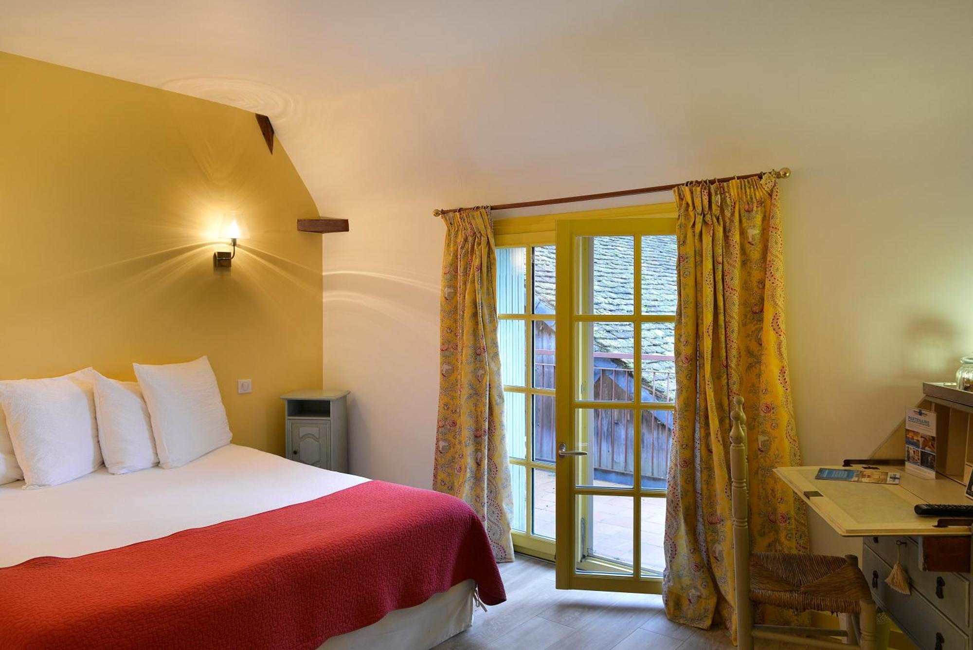 Logis Hotel Restaurant Relais De La Mothe Yzeures-sur-Creuse Eksteriør bilde